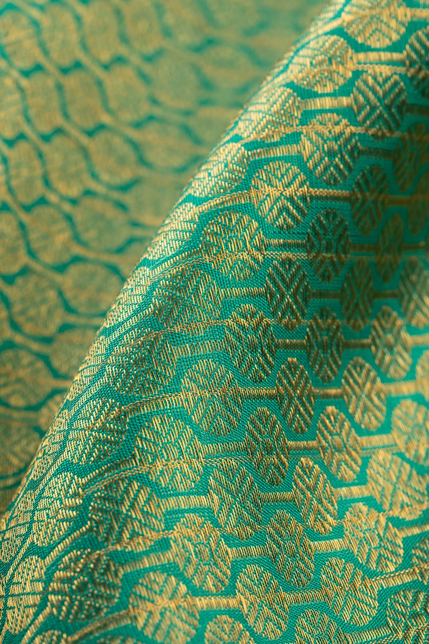 Soma Kanjivaram Silk Saree – MGTG05