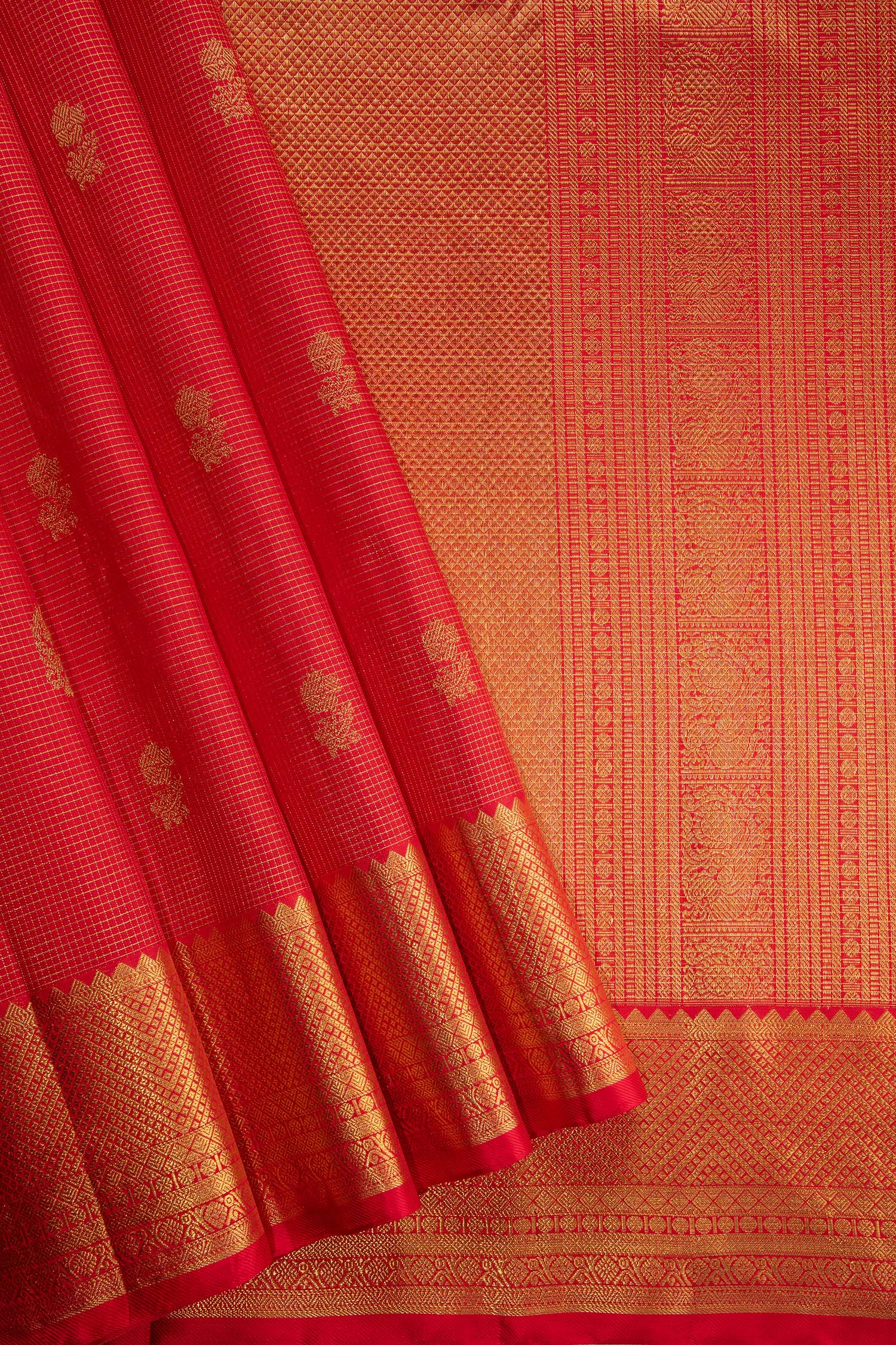 Madhura Kanjivaram Silk Saree – MGRG04