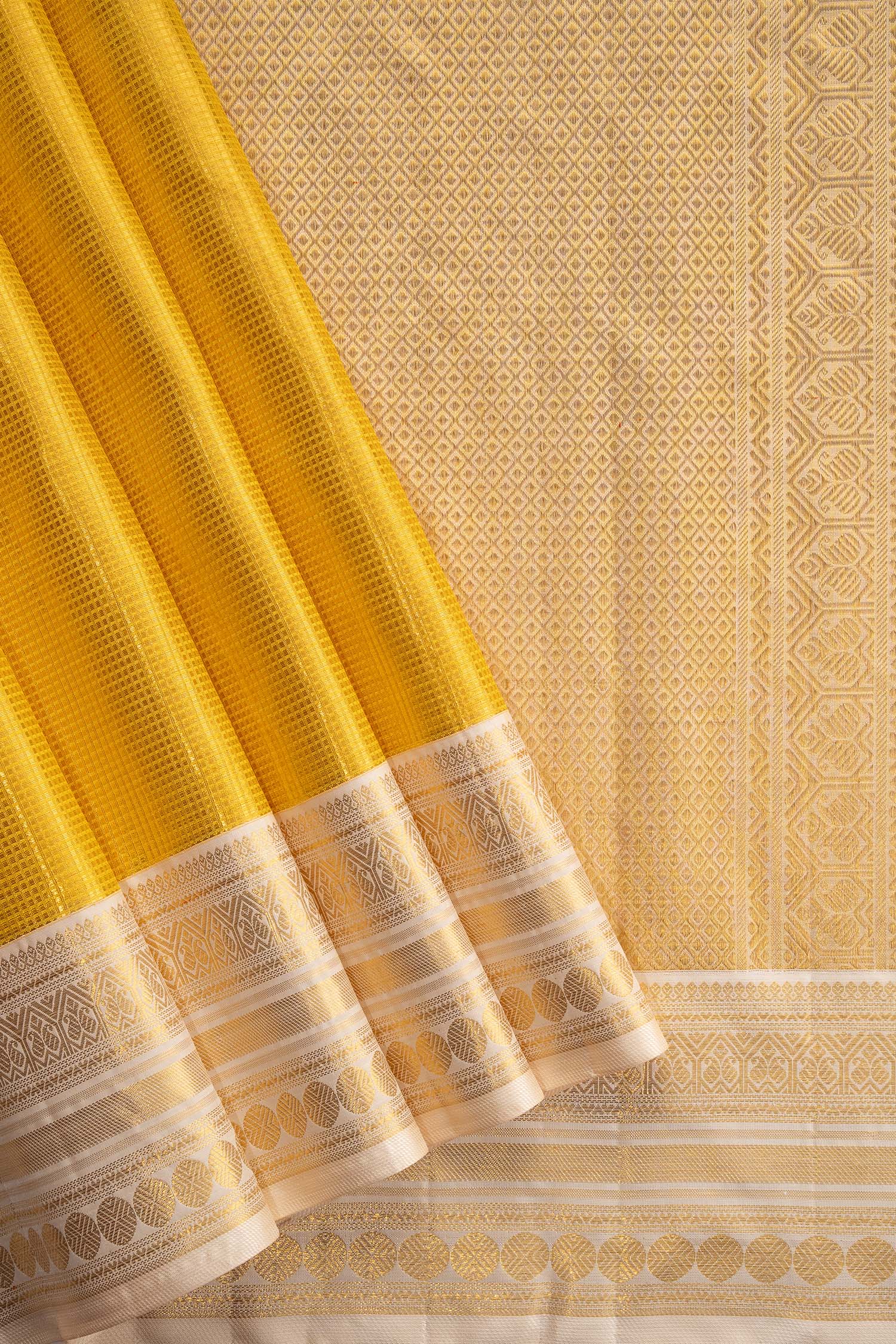 Charvi Kanjivaram Silk Saree – MHYC16