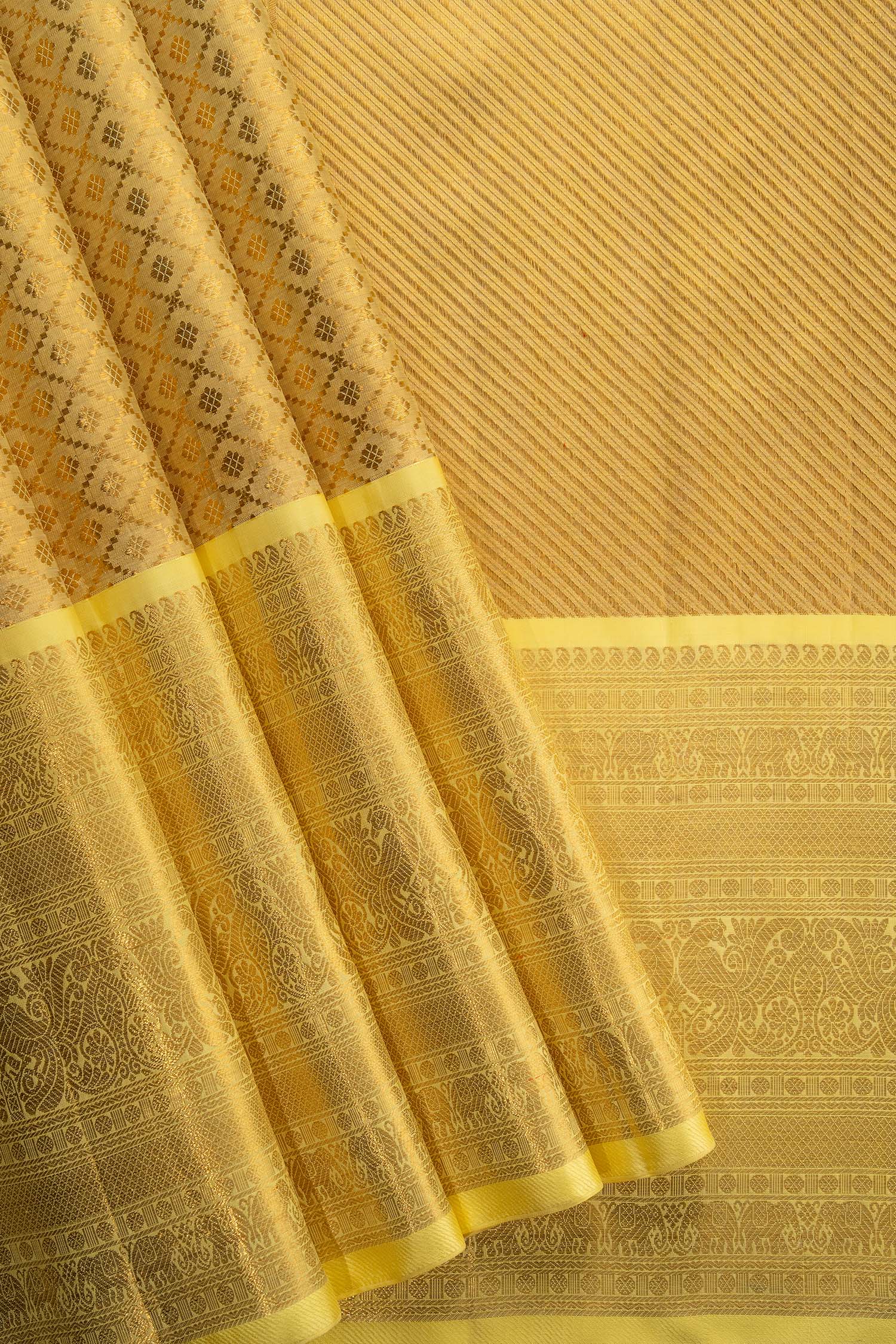 Dhara Kanjivaram Silk Saree – MHL27
