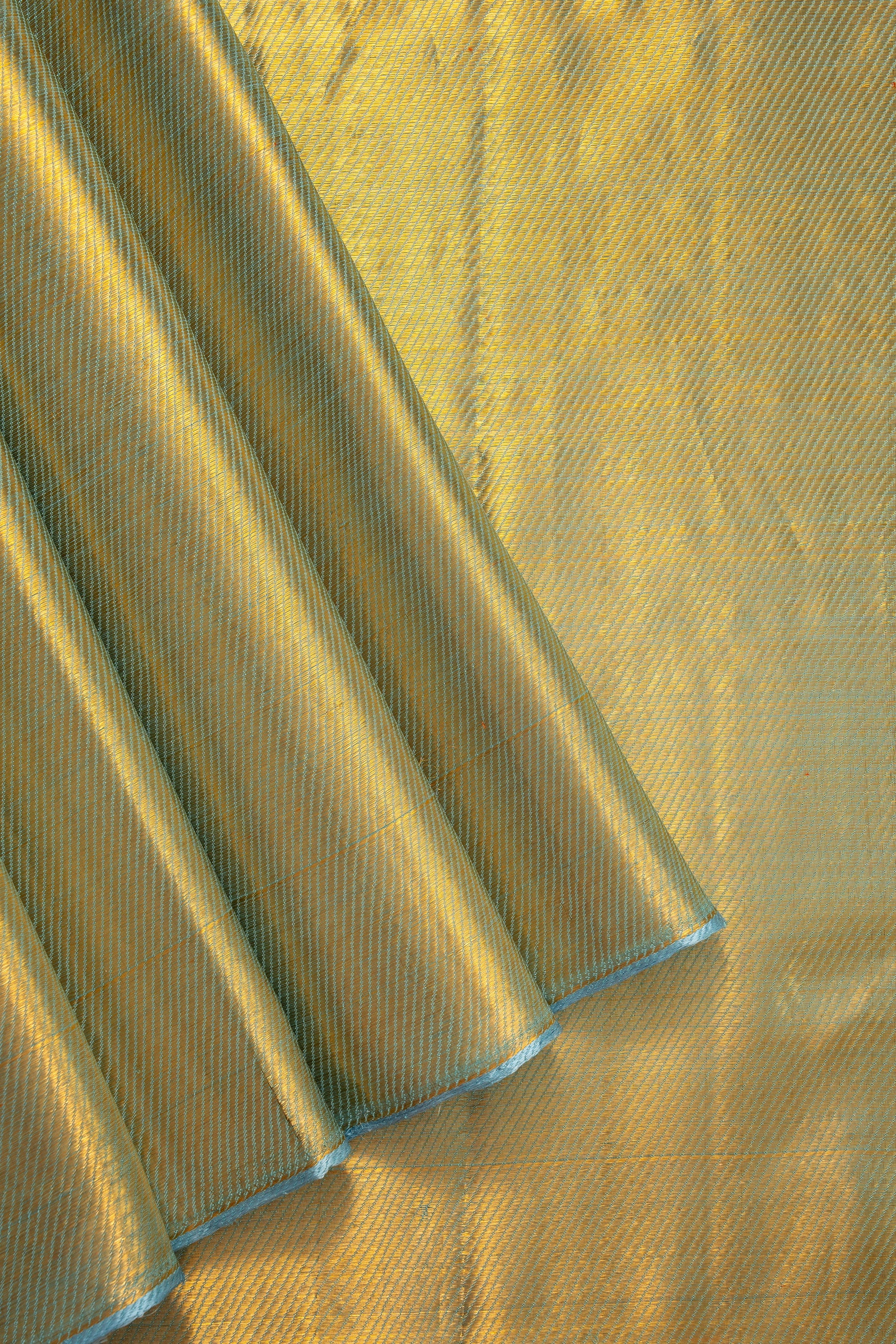 Sundari Kanjivaram Silk Saree – MGB01