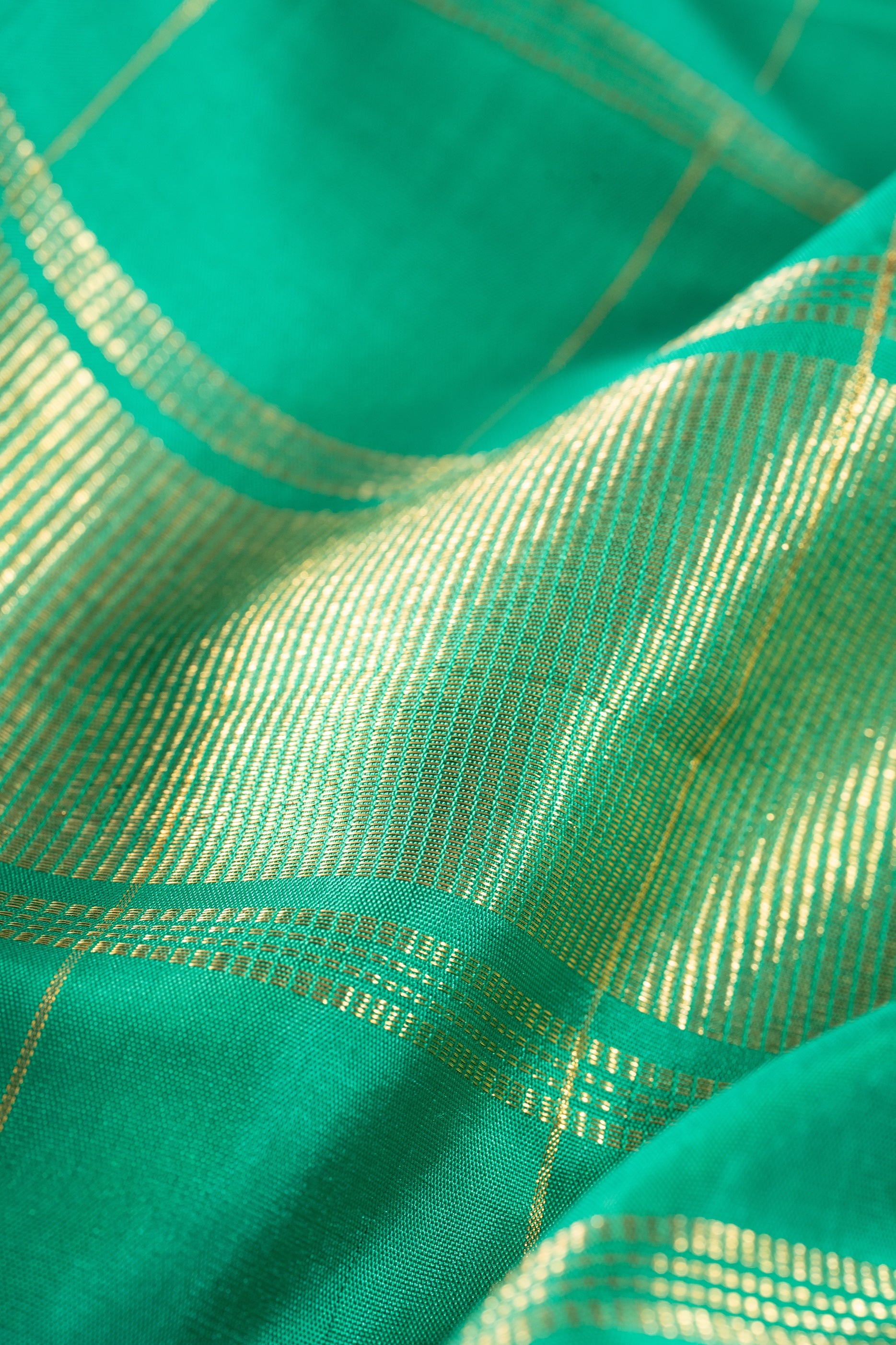 Vidhuti Kanjivaram Silk Saree – MKG024