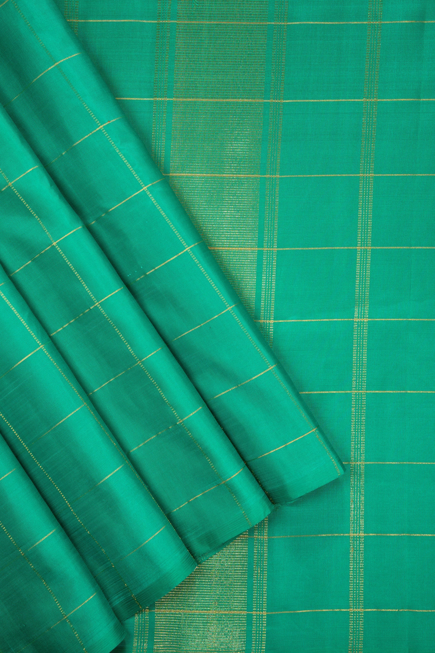 Vidhuti Kanjivaram Silk Saree – MKG024