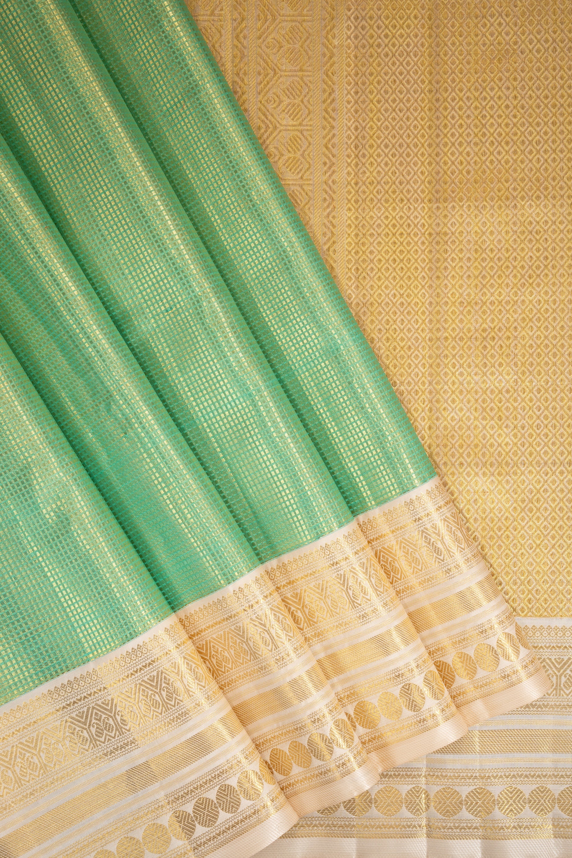 Anuradha Kanjivaram Silk Saree – MHGC17