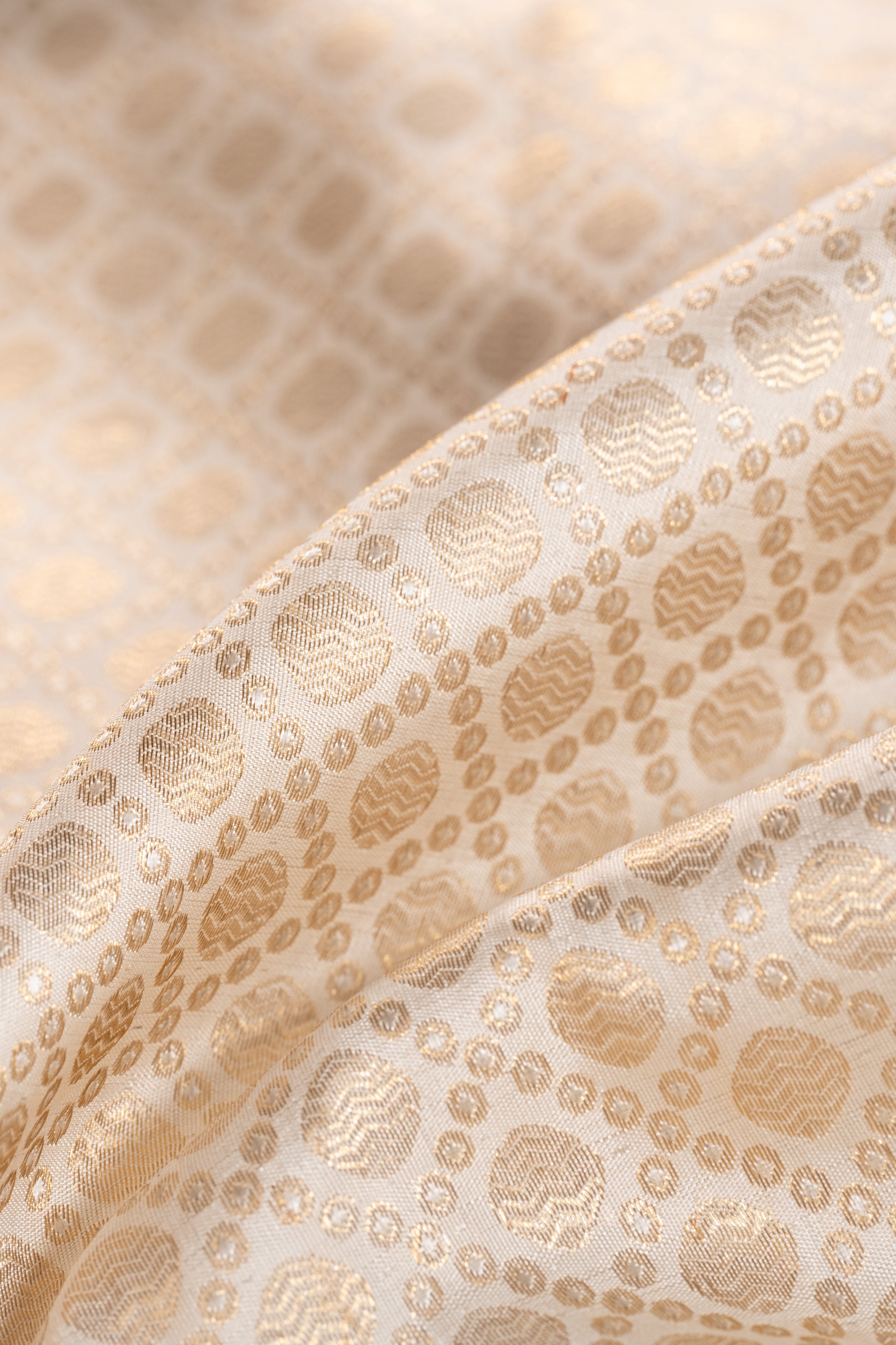 Jaya Kanjivaram Silk Saree – MHC38